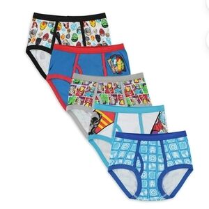 Marvel NWT Kids Avenger Underwear Briefs- Multicolor - 5 Pack Size 4 956